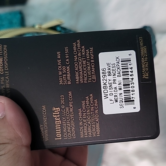 🧡💚Loungefly Merida Sequins Mini Backpack/Wallet Bundle - Picture 11 of 12